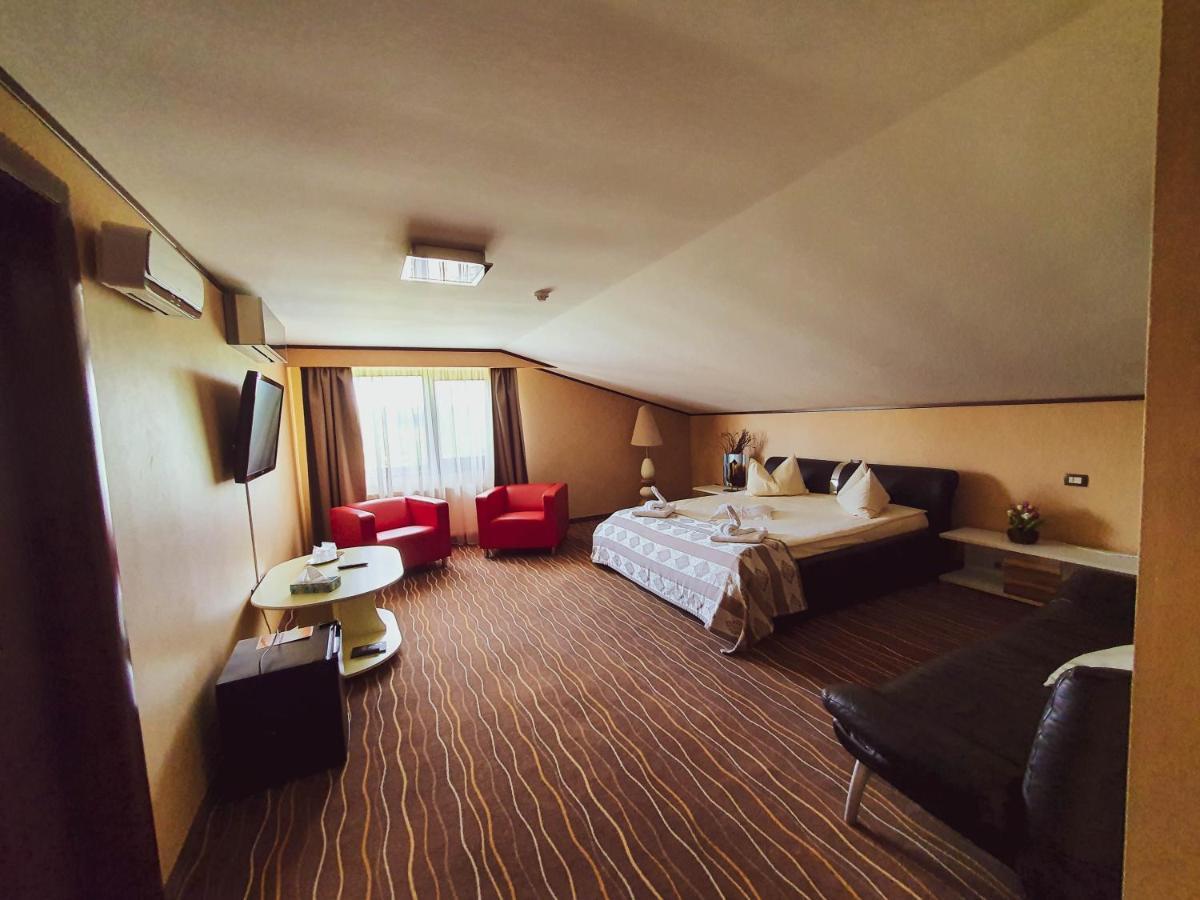 سوفاتا Hotel Belvedere المظهر الخارجي الصورة