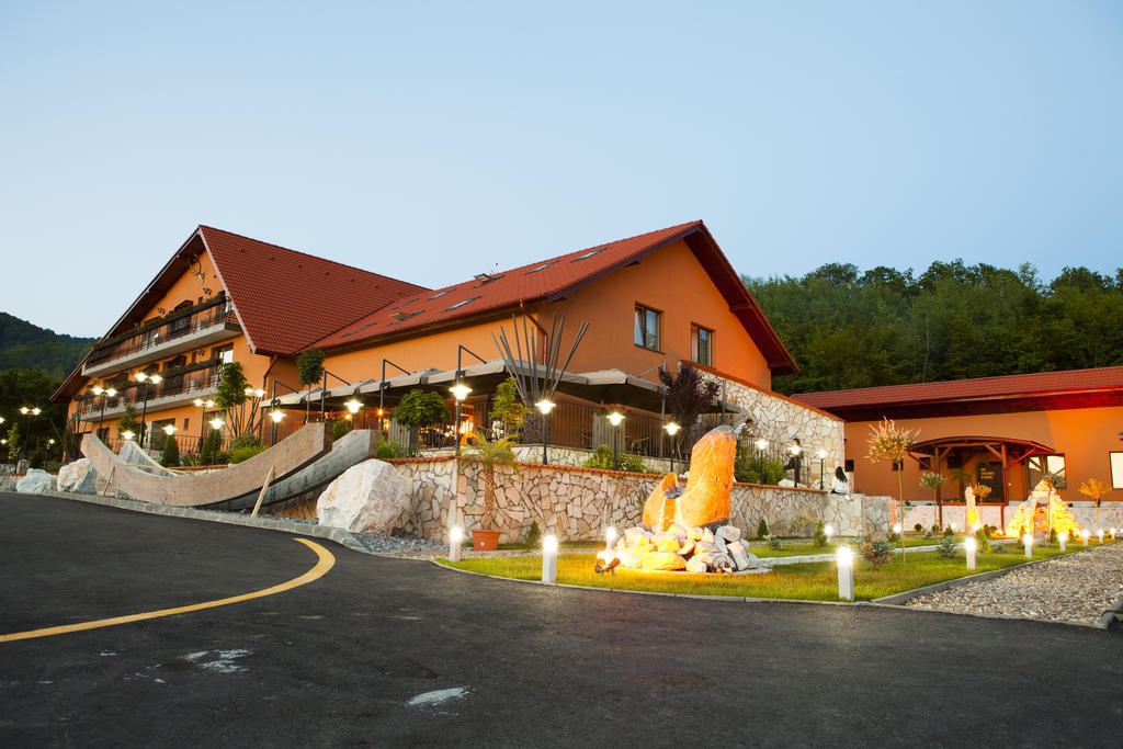 سوفاتا Hotel Belvedere المظهر الخارجي الصورة
